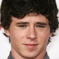 Charlie McDermott Age