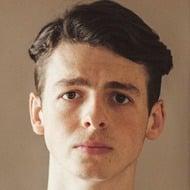 Anthony Boyle Age