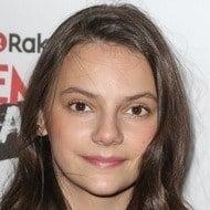 Dafne Keen Age