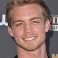 Dustin McNeer Age