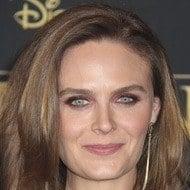 Emily Deschanel Age