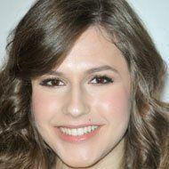 Erin Sanders Age