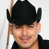 Espinoza Paz Age