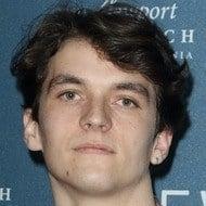 Fionn Whitehead Age