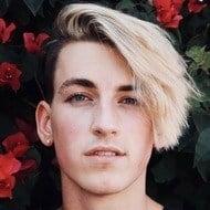 Jon Klaasen Age