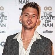 Jeremy Irvine Age