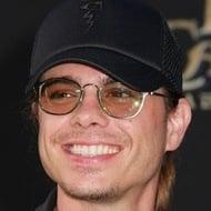 Matthew Lawrence Age