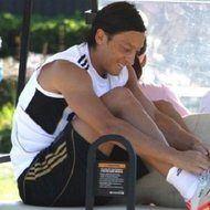 Mesut Ozil Age
