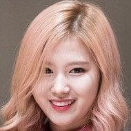 Minatozaki Sana Age