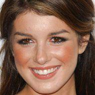 Shenae Grimes Age