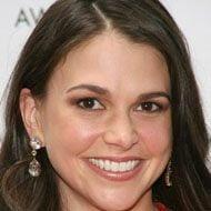 Sutton Foster Age