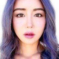 Wengie Age