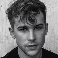 Tommy Dorfman Age